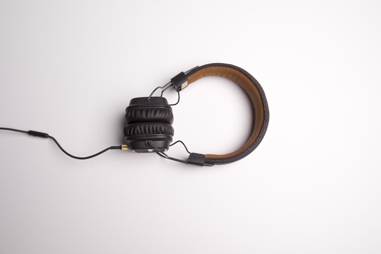 Sony WH-1000XM5 vs Bose QC Ultra: The Ultimate Showdown